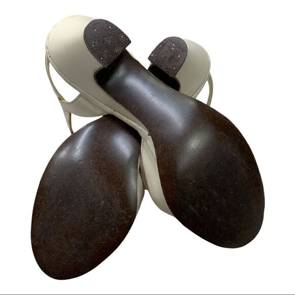 🔵Vintage Red Cross Shoes Cream Buckle Peep Toe Sandals 4.5 - Picture 9 of 10